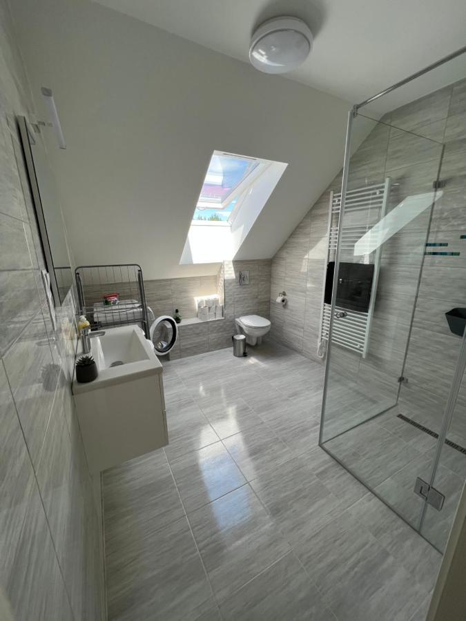 Janhaz Apartman Revfueloep Exterior foto
